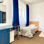Hotel Mint Family