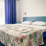 Mint Family Hotel *