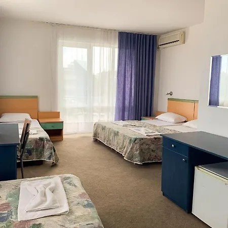 Hotel Mint Family Rawda